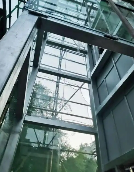 上海共铸建筑工程有限公司办公环境